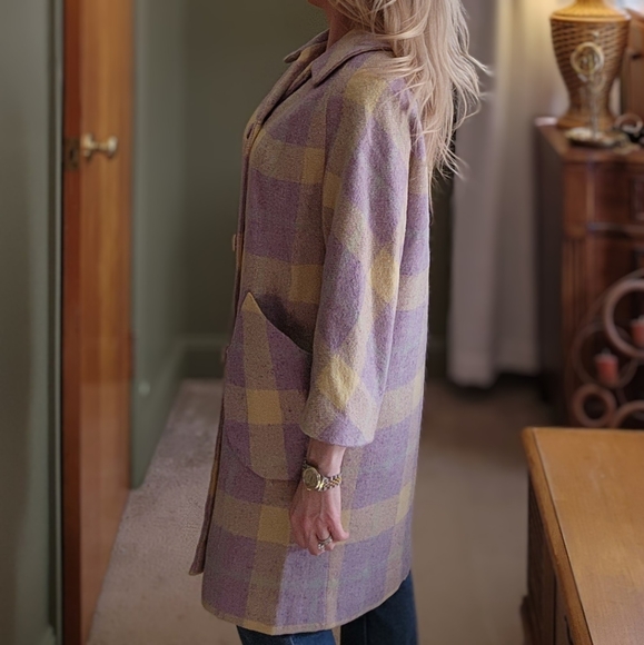 1950s/60s coat made with purple & yellow Strong Hewat fabric, size small/medium - Picture 2 of 5